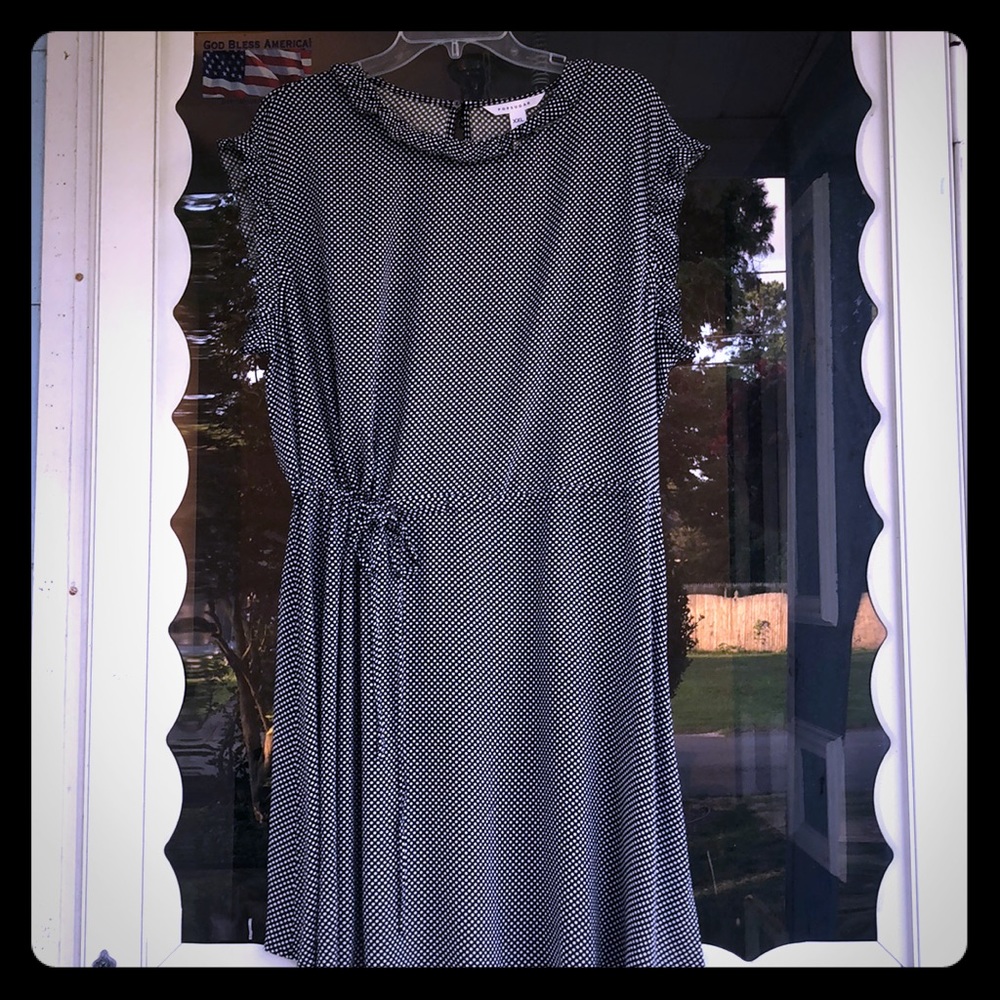 Black & White polka dot dress by PopSugar.